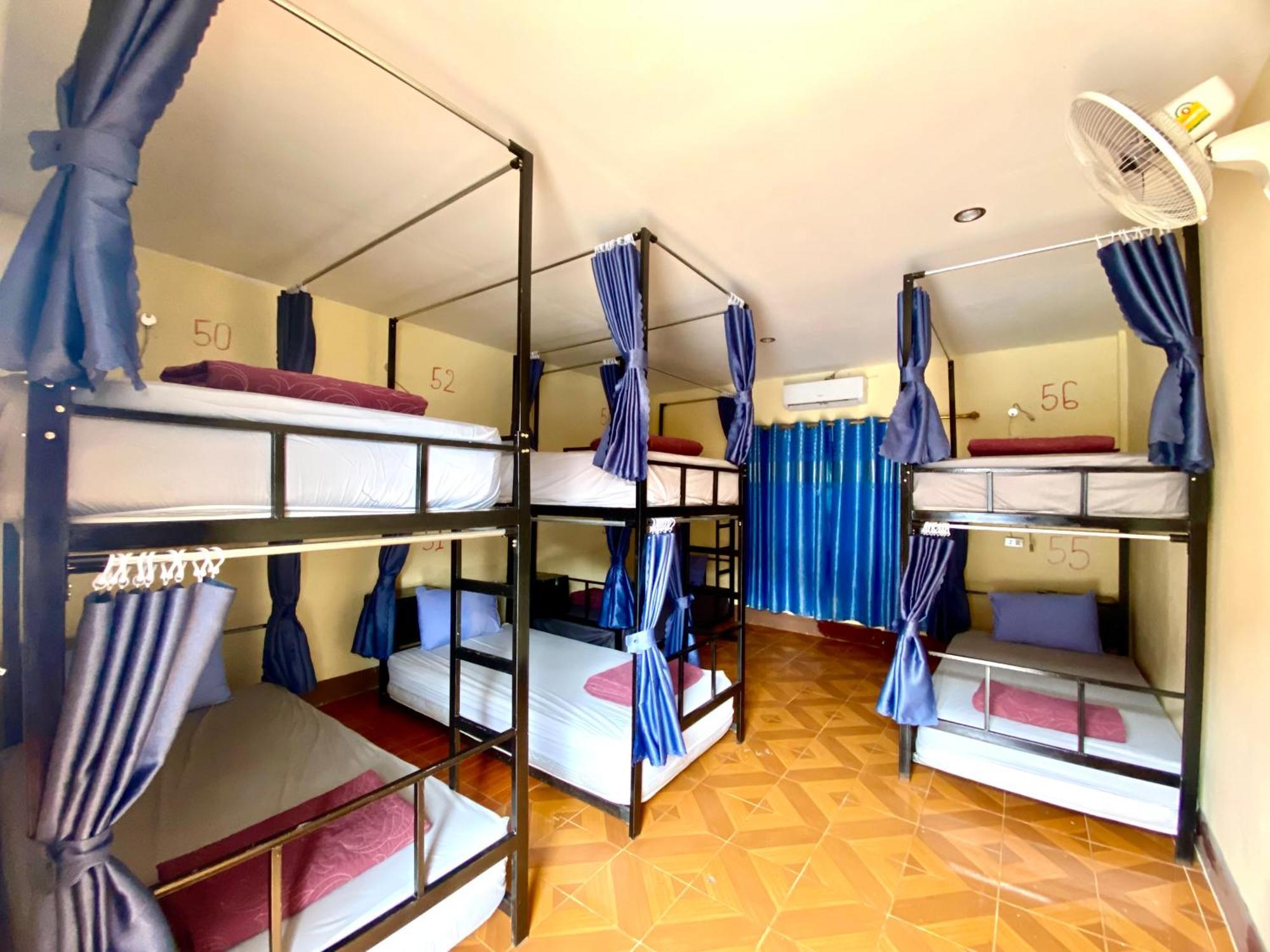 Nana Backpackers Hostel Vang Vieng Buitenkant foto