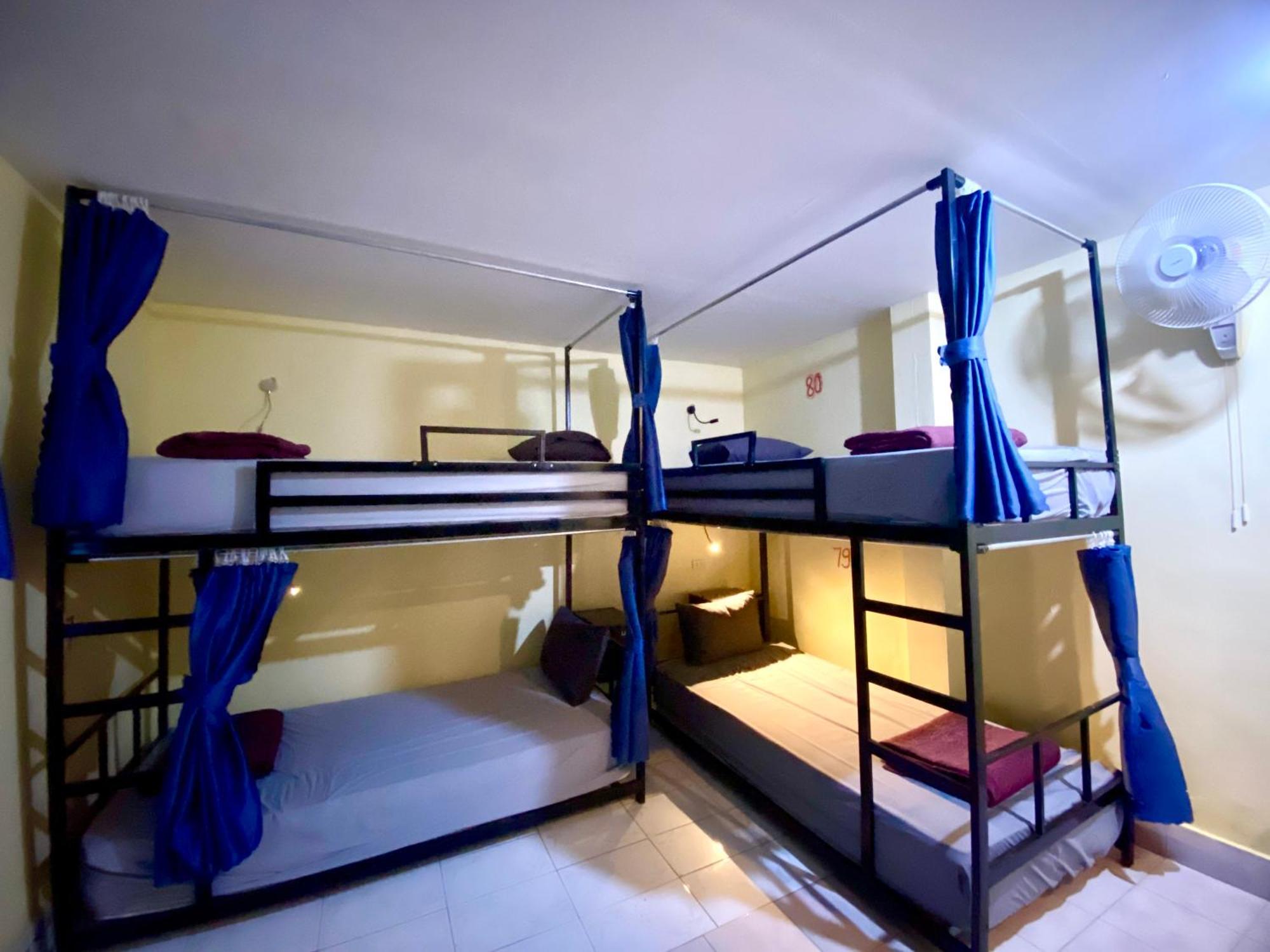 Nana Backpackers Hostel Vang Vieng Buitenkant foto