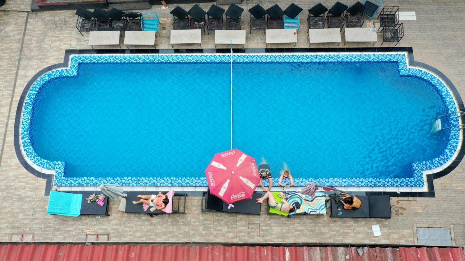 Nana Backpackers Hostel Vang Vieng Buitenkant foto
